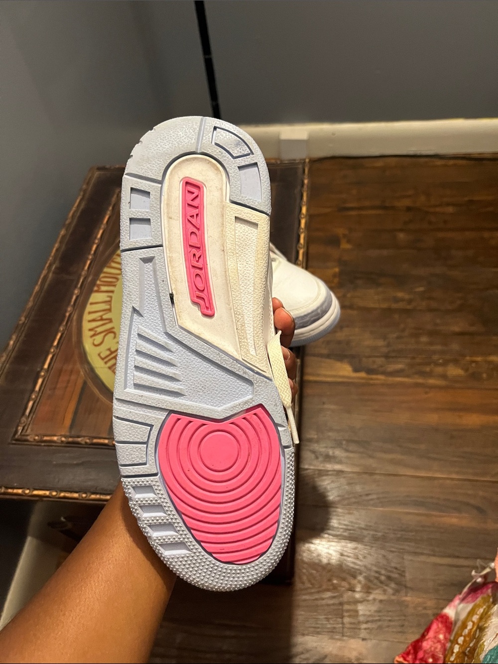 Jordan Big Kid White & Pink Low